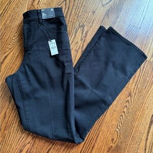 NWT Express Mid Rise Curvy Boot Cut jeans, size 4